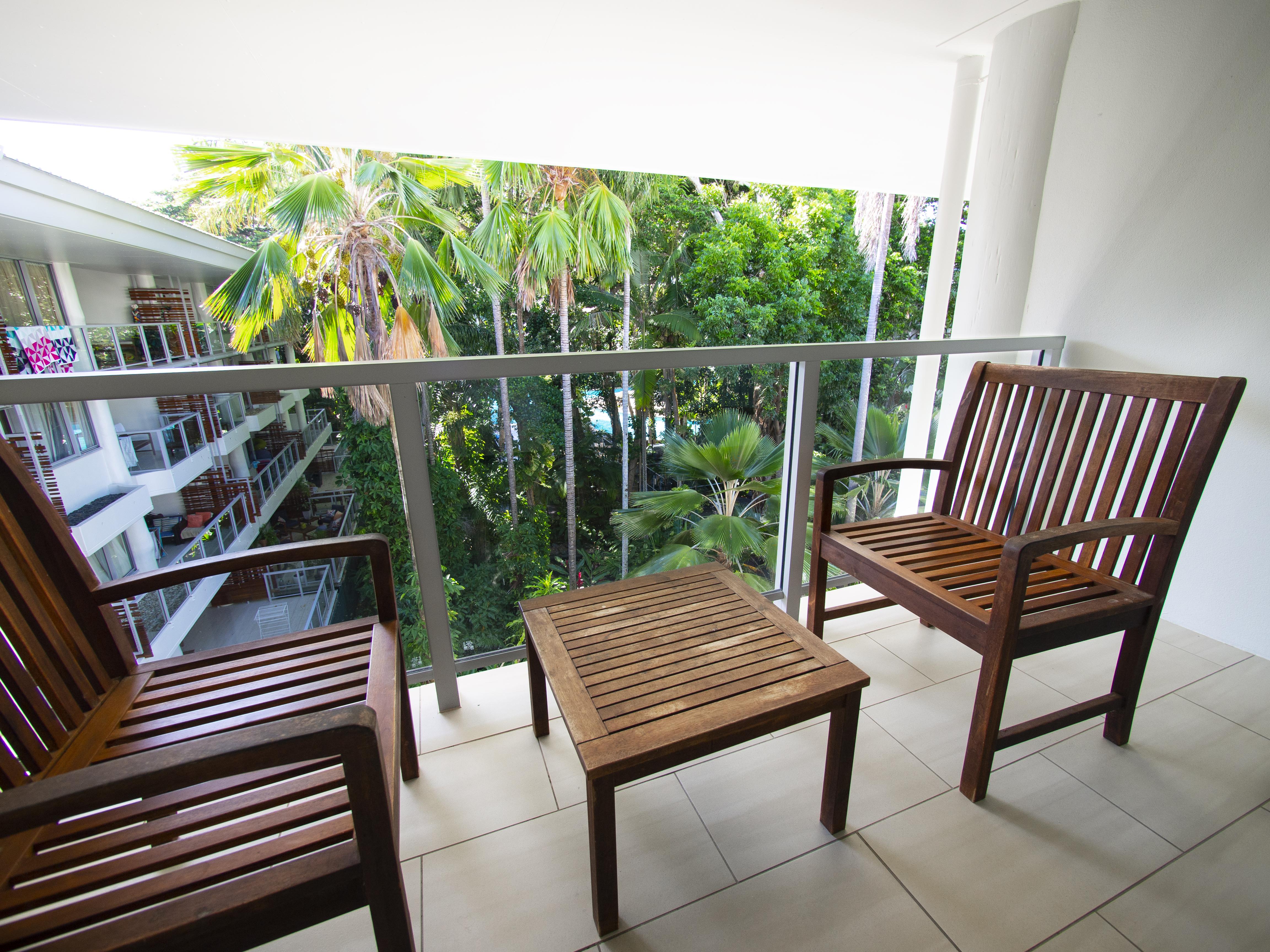 Drift Palm Cove Hotel Exterior photo